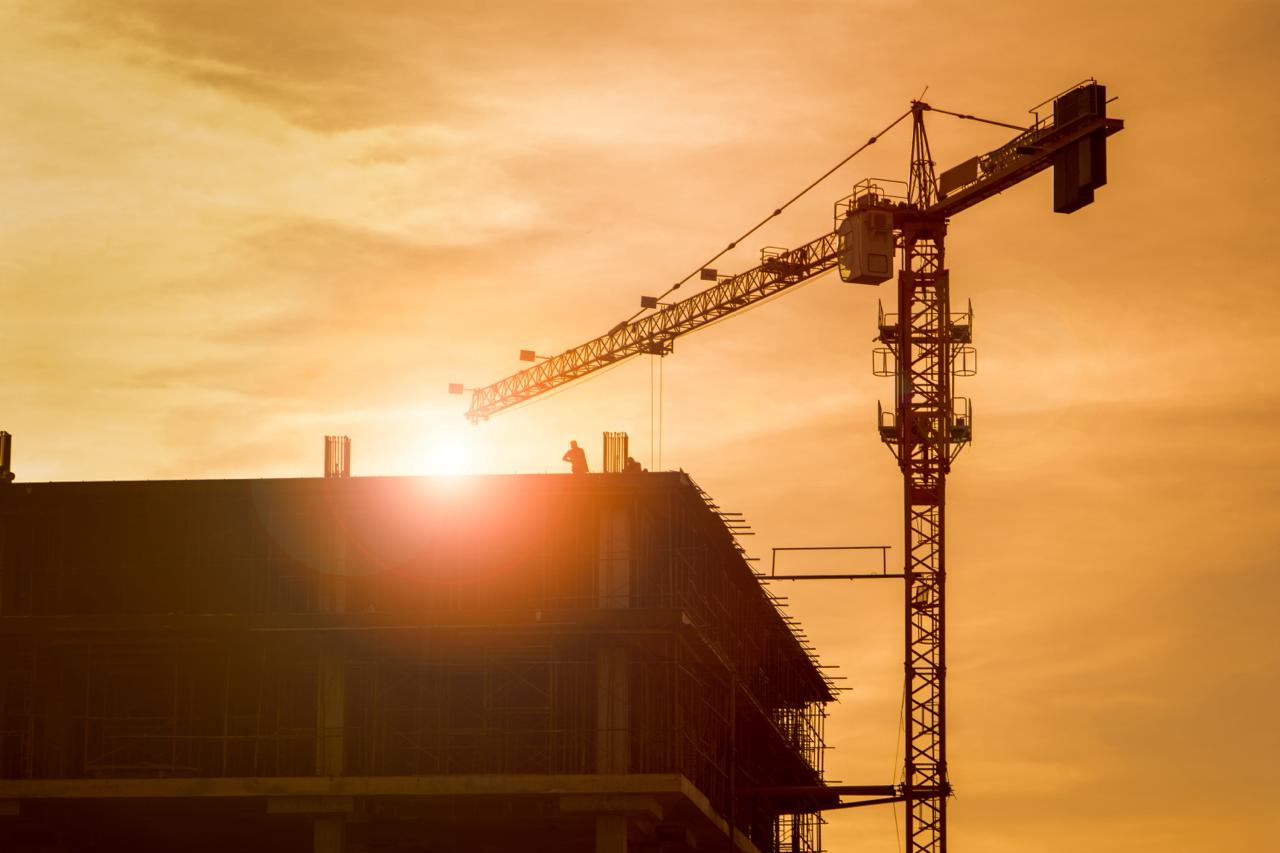 عام / وزير "الموارد البشرية" يطلق سياسة البرنامج الوطني الشامل للتبليغ عن حوادث وإصابات العمل والأمراض المهنية